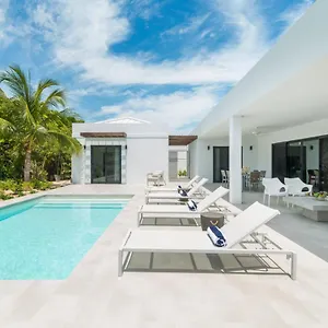  Villa Tradewinds Turks And Caicos Islands