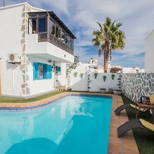  Holiday home Palm Spain